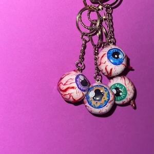Custom Eyeball Handsculpted Polymer Keychain - Gore Goth Accessory Realism Anatomy Jewlery Gifts