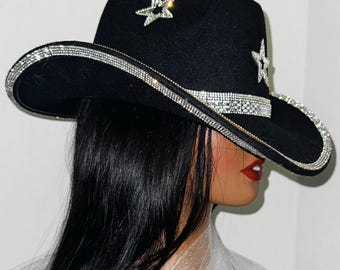 Chapeau Cowboy avec contour et ruban noir