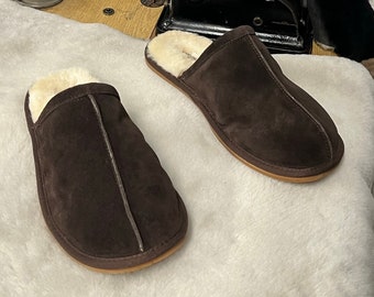 Comfortable Unisex Home Slippers, Handmade Dark Brown Warm Slippers, Ultra Soft Fluffy Slippers, Winter Mules, Gift for Him & her