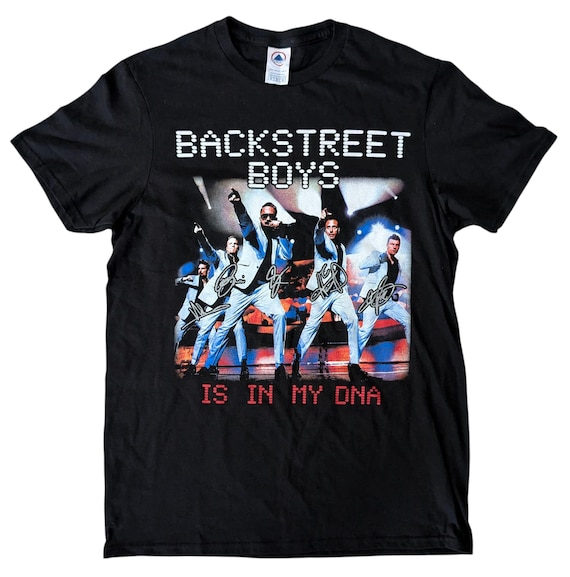 Backstreet Boys is in My DNA World Tour 2019 T-shirt Men's Medium
