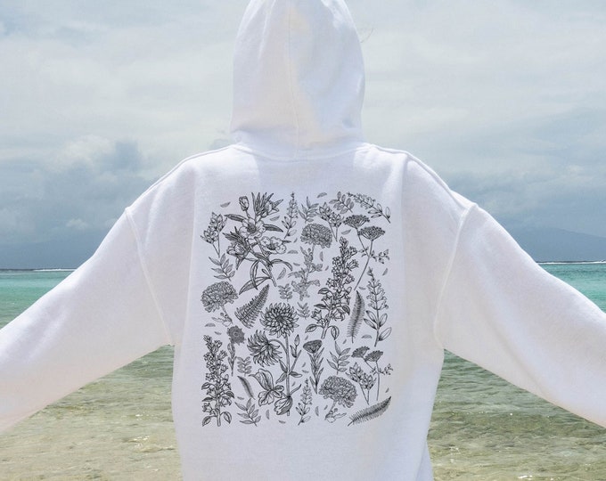 Retro Pressed Flowers Hoodie, Boho Cottagecore Floral Sweatshirt, Aesthetic Wildflower Shirt, Trendy Graphic Hoodie, Botanical Tshirt, E5735