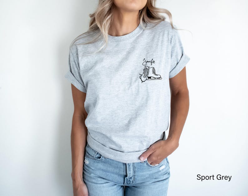Custom Ice Skating Sweatshirt | Women's Custom Figure Skater Shirt, Skating Coach Gifts, Customized Skate Tee, Ice Skating Fan Tee afbeelding 5