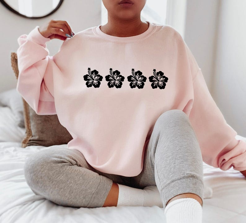 Mahagua Flower Shirt, Women's Preppy Sweatshirt, Aesthetic Hoodie, Trendy Hoodie For Teens, Cute Flowery Shirt, Gift For Plant Lady Bild 3