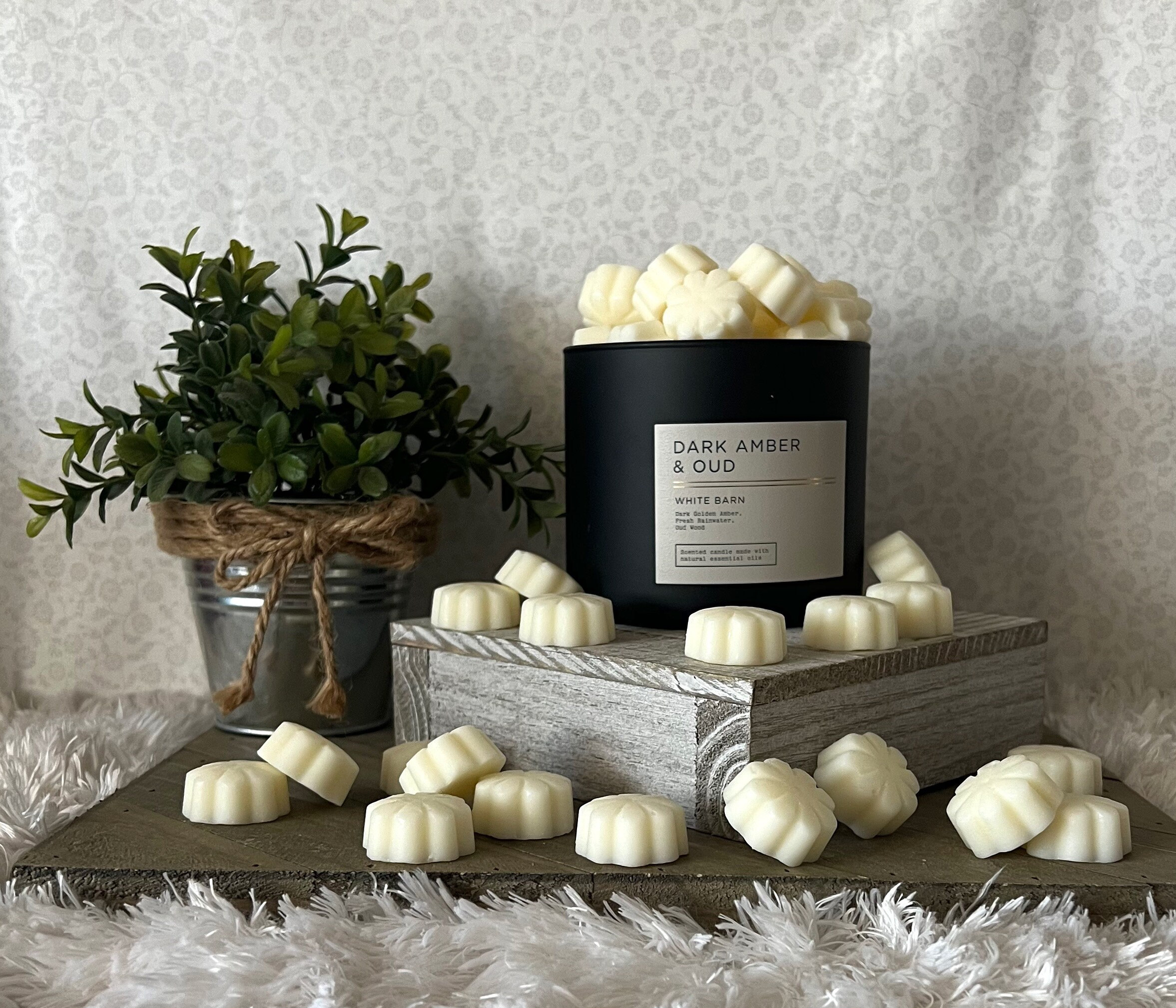 Dark Amber & Oud ~ Bath and Body Works Candle Wax Melts