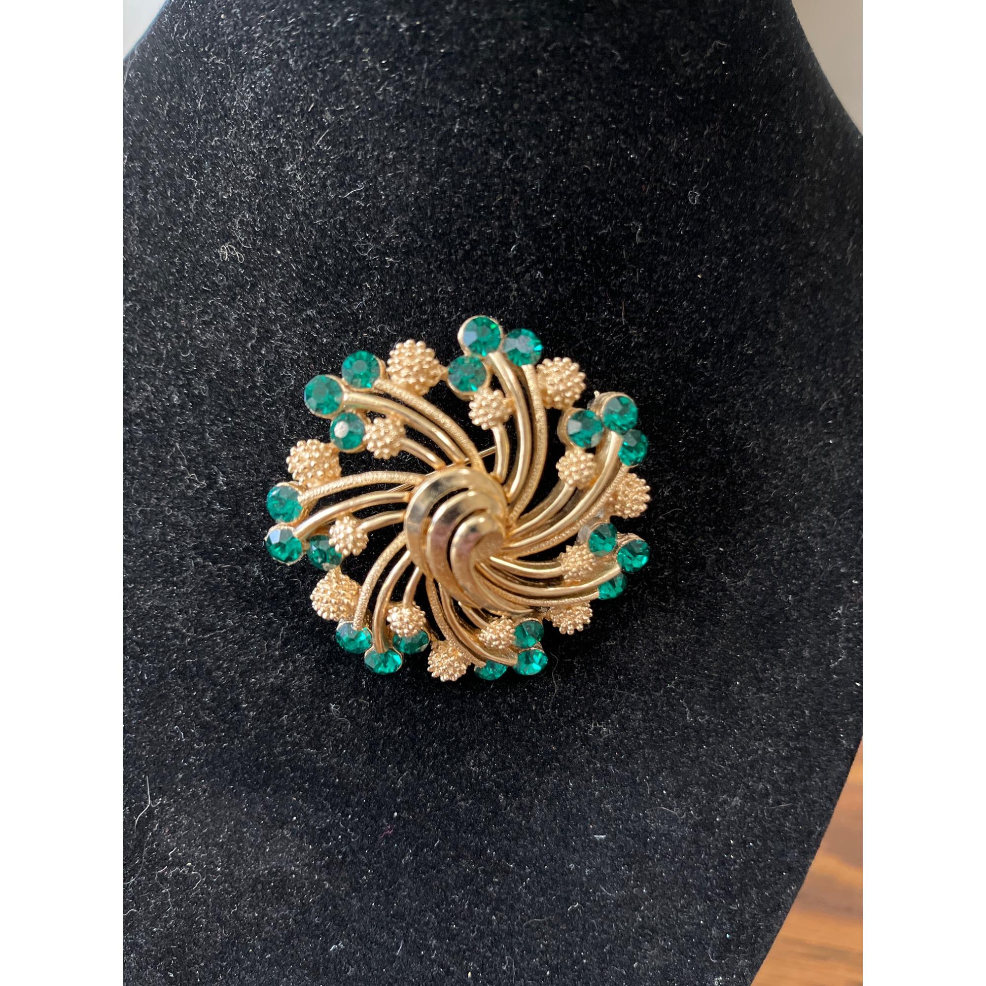 RARE 60'S CROWN TRIFARI TURQUOISE FAUX PEARL RED RHINESTONE