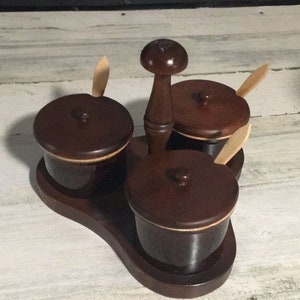 Condiment holder 3 compartment with condiment bowls w/lids & wood spoons. Vintage