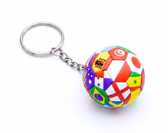 Mini porte-clés ballon de football : drapeaux nationaux, PVC durable, accessoire pour fan de football