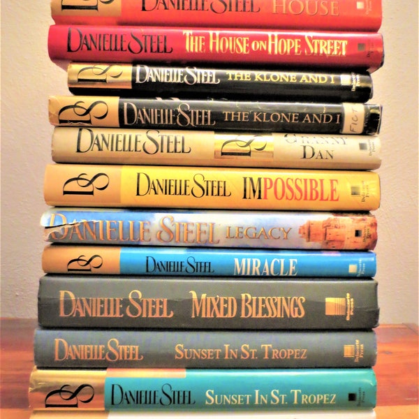 Danielle Steel Hard Back Books