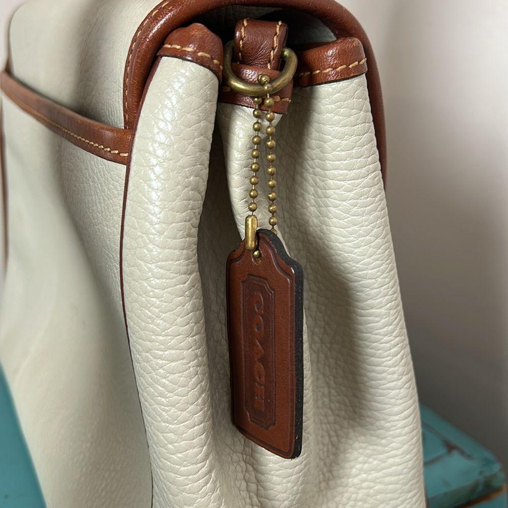 Vintage Coach Sheridan Monticello Bag: Pebble Leather Top Handle