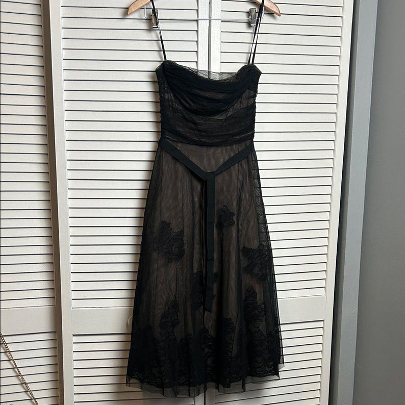 Vintage BCBG Maxazria Strapless Midi Black Lace Overlay cocktail Y2K dress 6 image 1