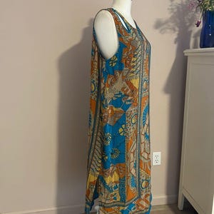 Ärmelloses Boho Midikleid aus Seide in Türkis und Rost Größe Anthropologie 14 Bild 8