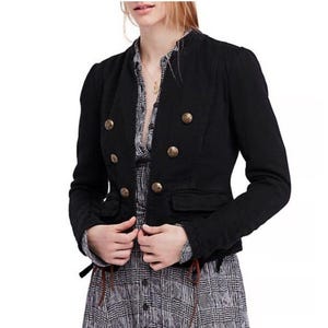 Free People Black Cotton Textured Blazer with Tailored Fit size small army image 1