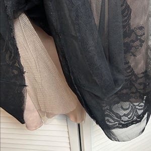 Vintage BCBG Maxazria Strapless Midi Black Lace Overlay cocktail Y2K dress 6 image 7