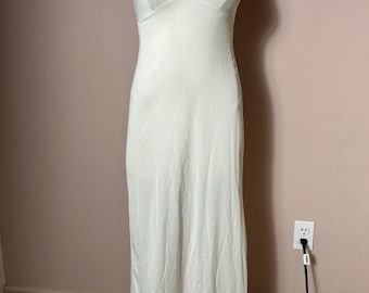 VTG Gossard Artemis Cream Long Slip Dress with Adjustable Straps 80s night gown