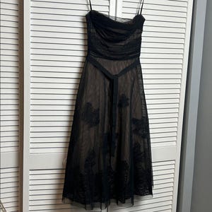 Vintage BCBG Maxazria Strapless Midi Black Lace Overlay cocktail Y2K dress 6 image 2