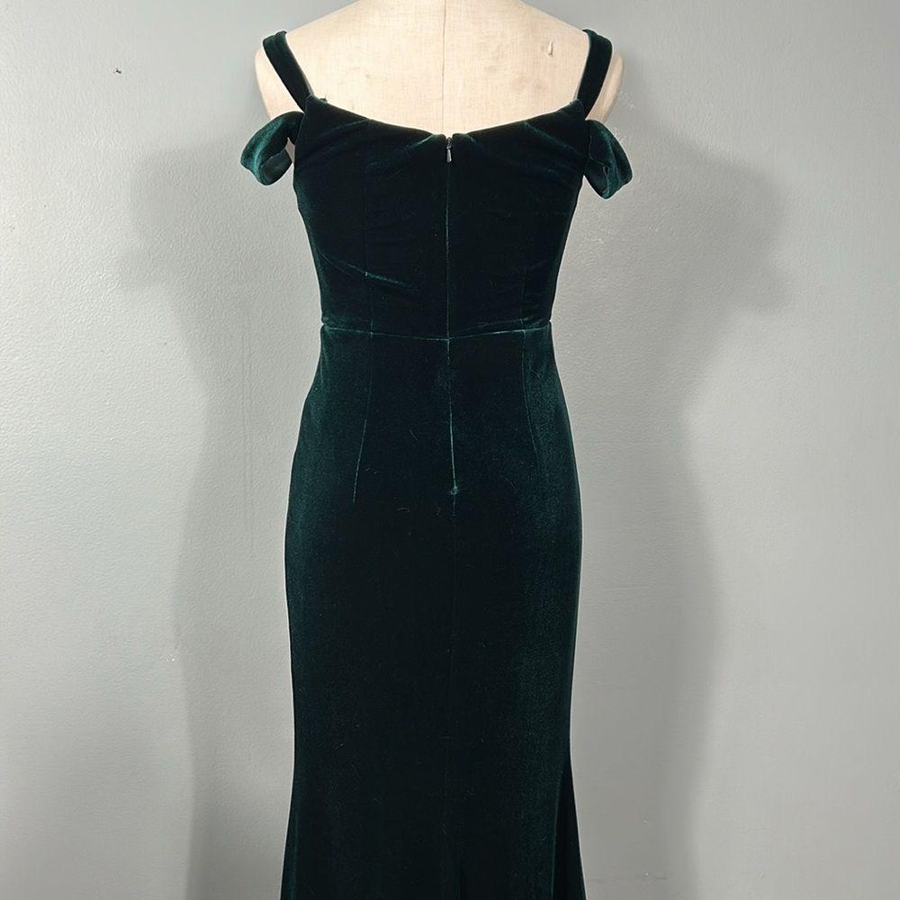 Xscape Vintage Green Velvet Hourglass Cocktail Maxi Dress Size