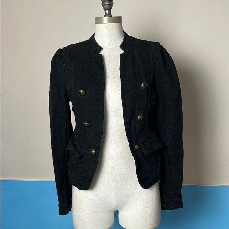 Free People Black Cotton Textured Blazer with Tailored Fit size small army image 2