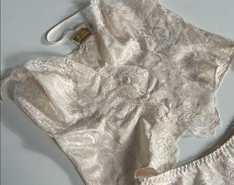 Vintage Victoria’s Secret chemise Set Cream Jacquard Lace Satin  small
