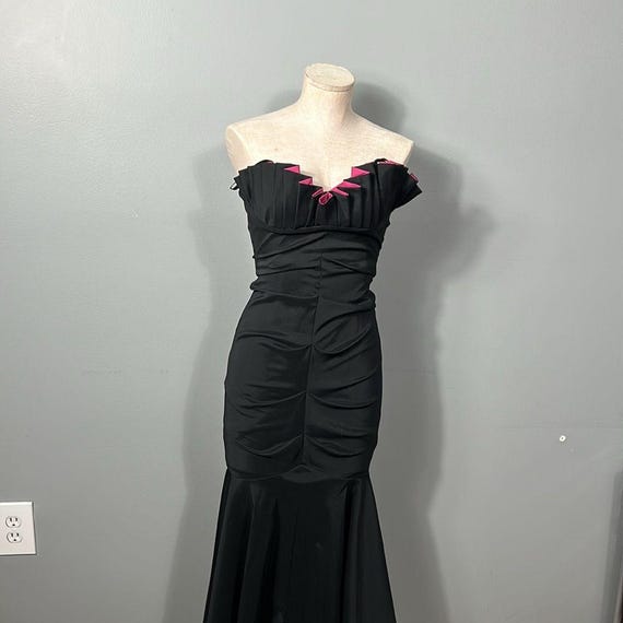 Betsy & Adam Black Stretch Taffeta Slim Gown With Pleated Pink Bodice Size  4 Vtg - Etsy