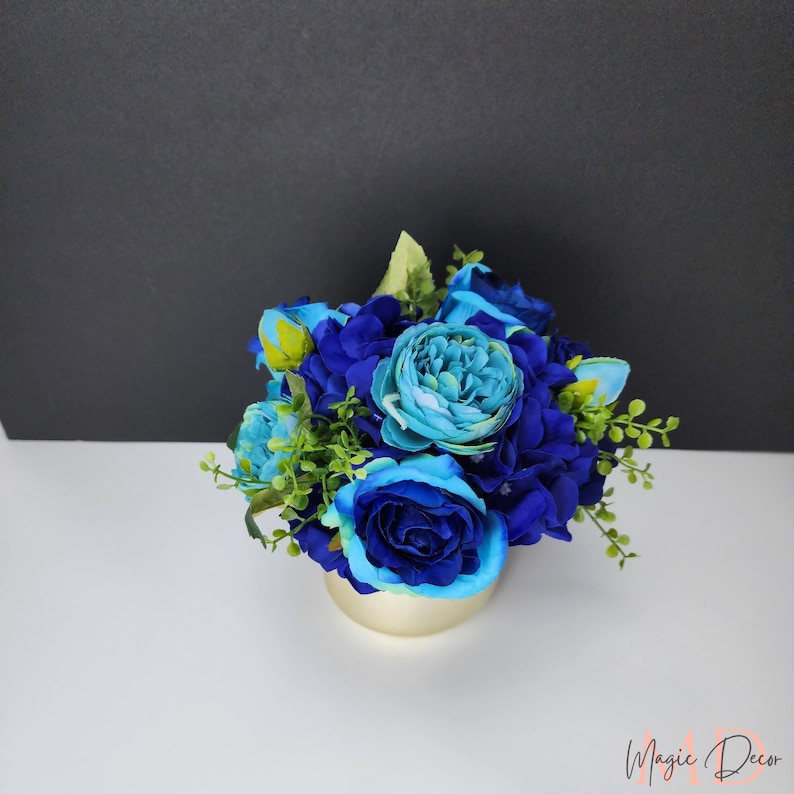 Table decoration, vase with flowers, centerpiece, centerpiece with artificial flowers, home decoration, blue artificial flowers, silk flower image 5