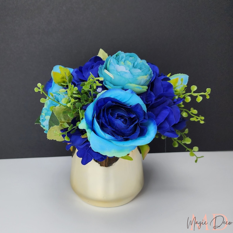 Table decoration, vase with flowers, centerpiece, centerpiece with artificial flowers, home decoration, blue artificial flowers, silk flower image 2