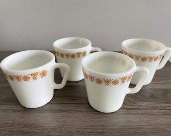 Vintage Pyrex Gold Butterfly Coffee Mugs - Set of 4 (four) - Tea Cups - 1970s Milk Glass