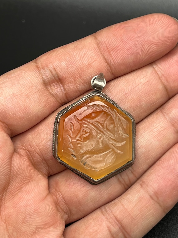 Ancient Medieval Intaglio Seal Agate Stone Pendant - image 6