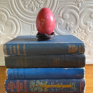 Vintage Pink Colored Polished Onyx Marble Egg Shaped Paperweight