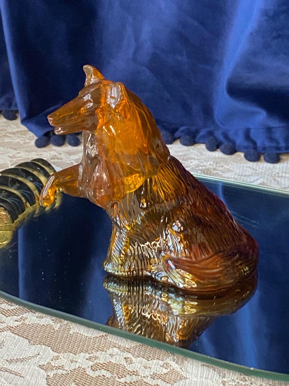 Vintage AVON Collectible Glass Faithful Laddie Dog Perfume Bottle View 2