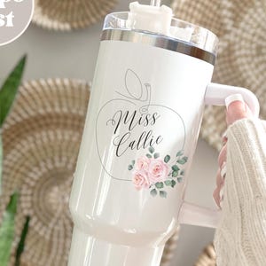 Personalized Teacher 40oz Tumbler Floral Apple Design Simple MInimalistic gifts for Teacher Appreciation Day Bulk Teacher Team Gifts