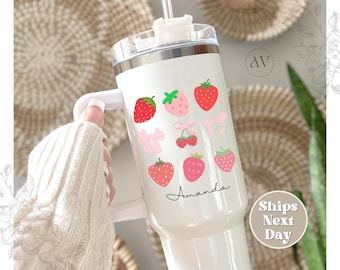 Custom Strawberry 40oz Tumbler Personalized Coquette Strawberry Lover cup Cute Tumbler with Handle BerriesTravel mug Gift for Her Birthday