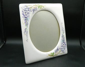 Ceramic Lilac Wisteria 8"x10" Oval Picture Frame