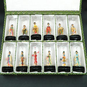 Vintage Chinese Imperial Court Figurines - Dream of the Red Mansion - 12 Piece Set