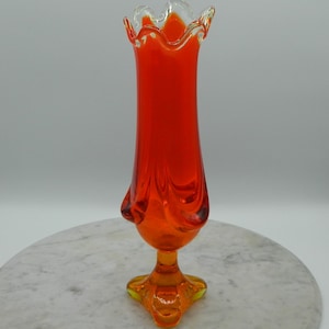 Viking MCM Persimmon Epic Drape 12&quot; Swung Vase