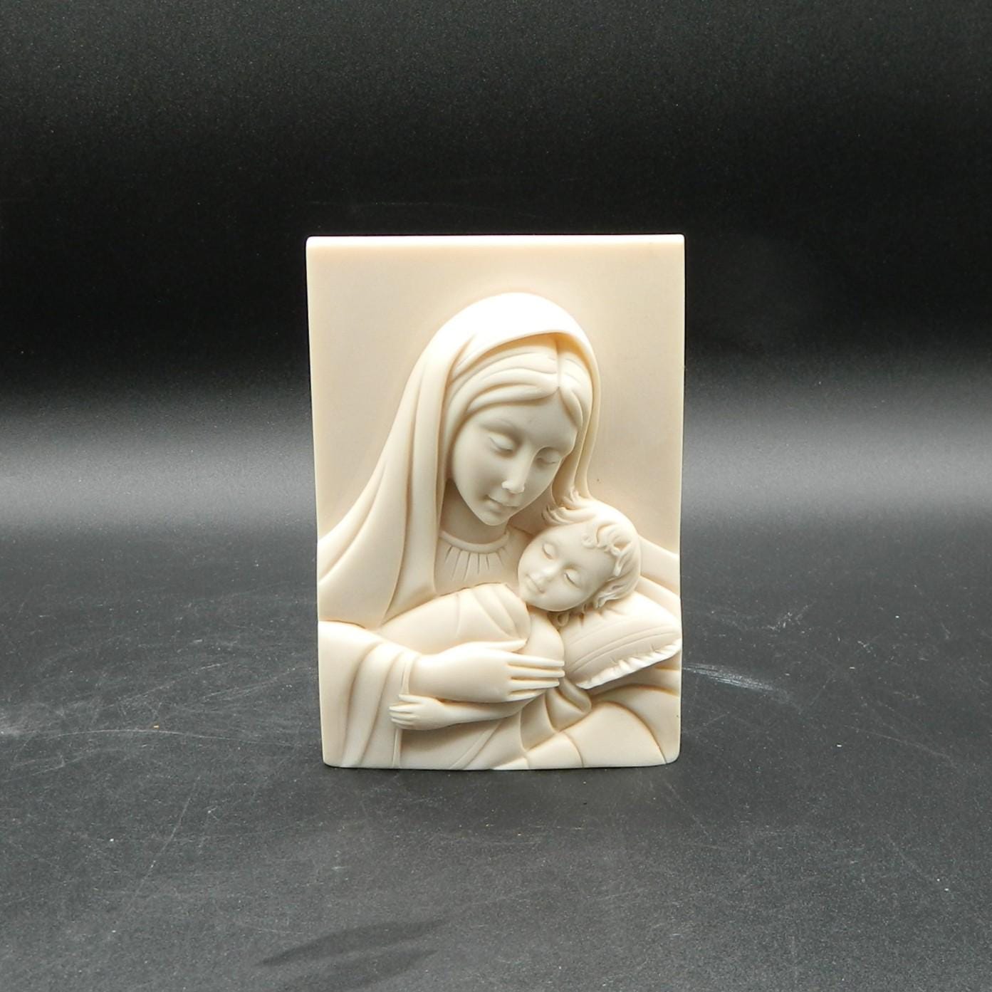 Plaque Décorative Madone Et Enfant - Bois Laser 7,6x12,7 Cm Religieuse