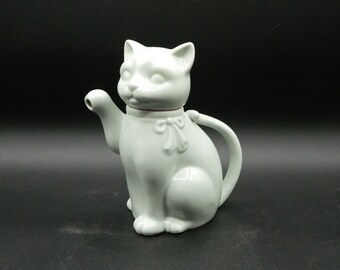 Takahashi San Francisco kitten cat teapot black - Depop