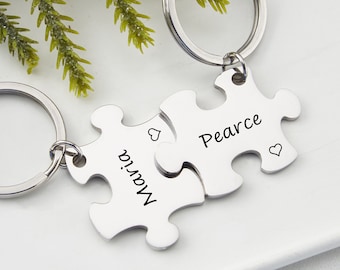 Personalized Puzzle key chain with Names Couples key chain set Puzzle jewelry Anniversary gift Boyfriend Gift Valentine's day Gift for her