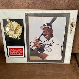 Michael Jordan ha firmato la foto da baseball 8x10 COA