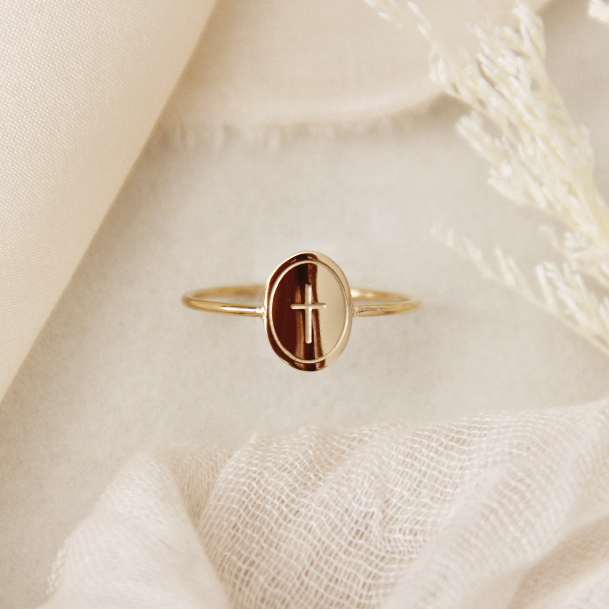 Ovaler Kreuzring, Erbstück Kreuzring, christliches Schmuckgeschenk, Schriftring, Glaube Schmuck, christliches Geschenk, Jesus Schmuck, Gold Kreuz Ring