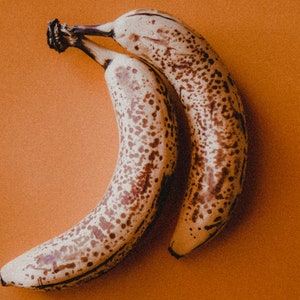 Bananas, modern photo.