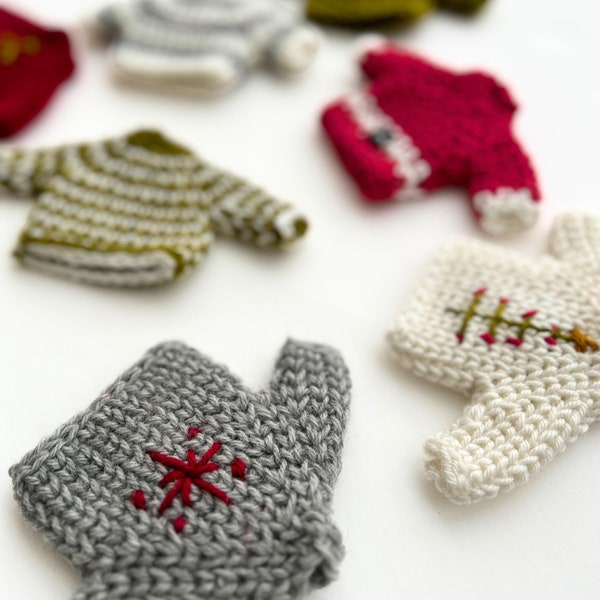 CROCHET PATTERN ⨯ Festive Tiny Sweaters ⨯ Christmas Decoration ⨯ Garland ⨯ Ornament ⨯ Gift Tag ⨯ Small Gift ⨯ Teeny Tiny ⨯ Quick Project