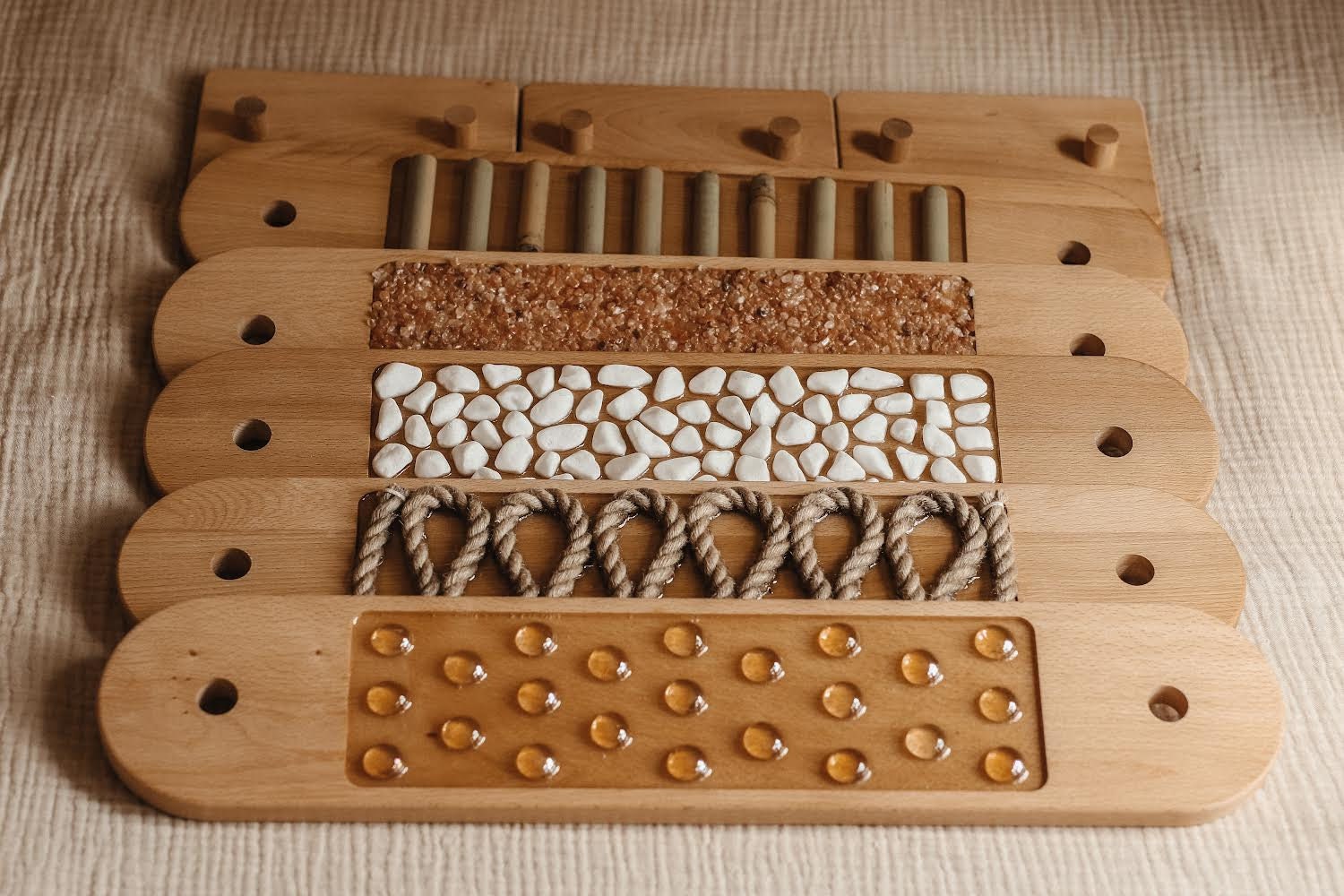 KiddyMoon Tabla De Equilibrio Montessori Con Asas Y Cuerda – Para Niños A Partir De 3 Años – 83×29.5 Cm
