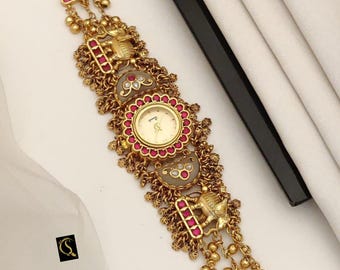 Vintage Elephant Bracelet Watch for Women, Minimal Retro Watch, Elegant Classic Timepiece