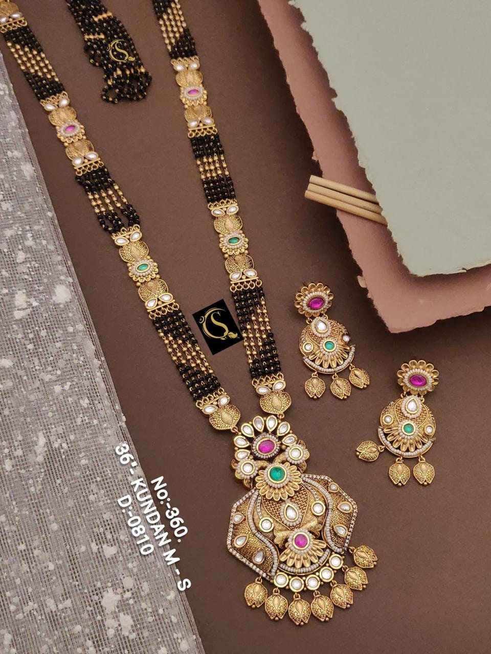 Old model deals mangalsutra