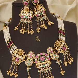 Zestaw naszyjników choker Kundan Gold Indian: Temple Jewelry