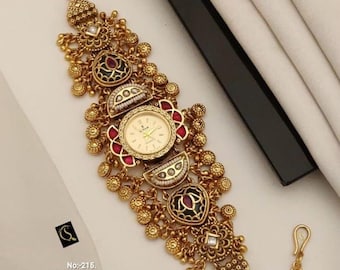 Reloj de estilo clásico blanco, reloj de pulsera de inspiración vintage, joyería tradicional india para recién casados y novias.
