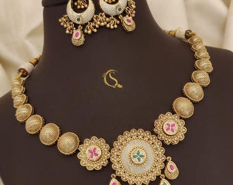 Rajwadi Gold Plated Indian Jewelry Set: Bollywood Choker Necklace