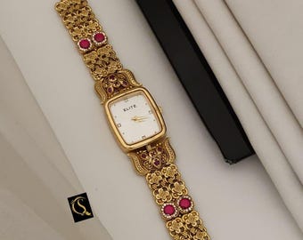Vintage Gold Oval Watch: Dainty Adjustable Ladies Wrist Watch