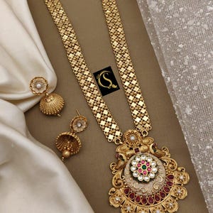 Sabyasachi Inspired Heavy Green Choker Bridal Choker Necklace Set Wedding Jewelry/Pakistani Set/ Handmade Choker Set