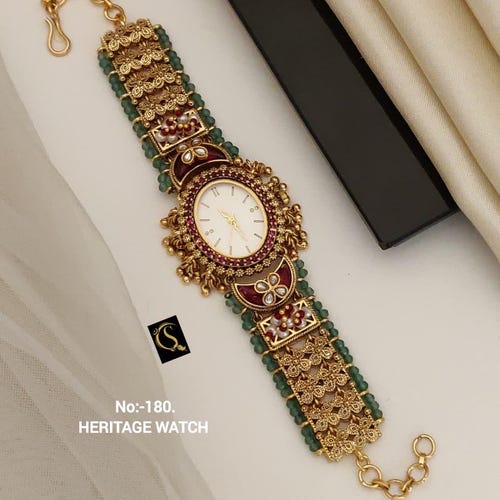 Classic Elegance Gold Crystal Watch – Bracelet Timepiece Classic Elegance Gold Crystal Watch – Bracelet Timepiece main image 2